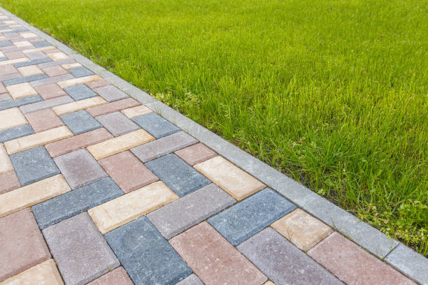 Best Driveway Pavers Near Me  in Maple Bluff, WI